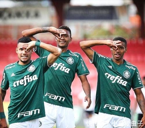 专业比拼并 专业比拼并