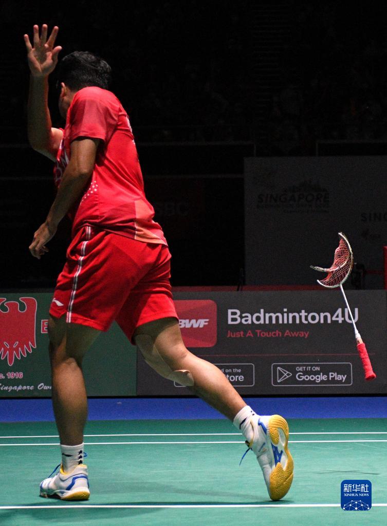 球队主教练 球队主教练