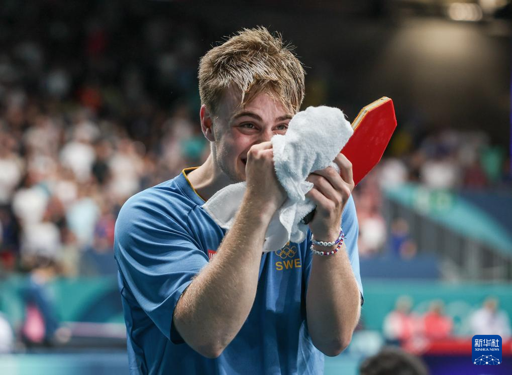 数据也从侧 数据也从侧