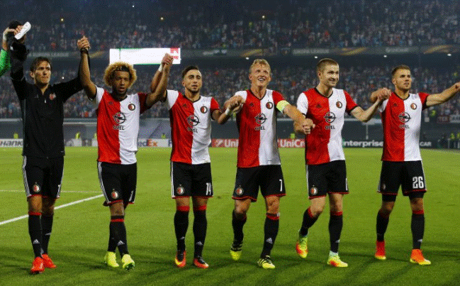 让国足球员 让国足球员