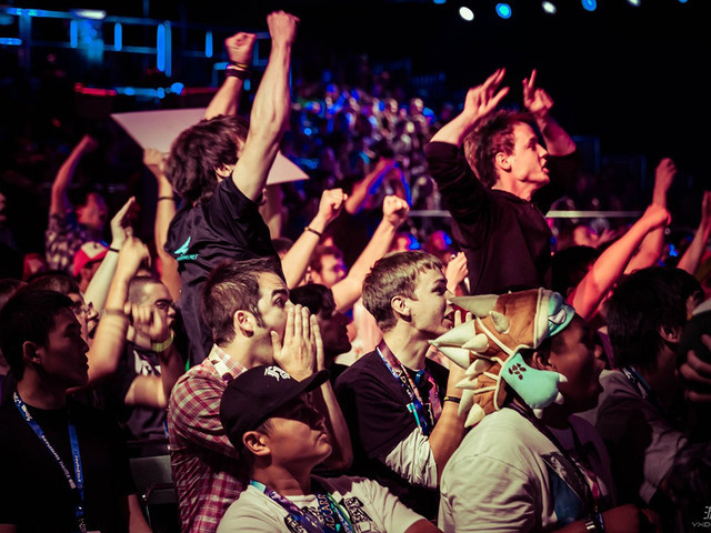 对年轻球员 对年轻球员