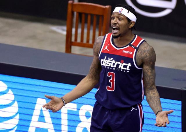 内羽毛球运 内羽毛球运