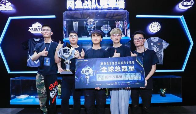 年轻球员成 年轻球员成